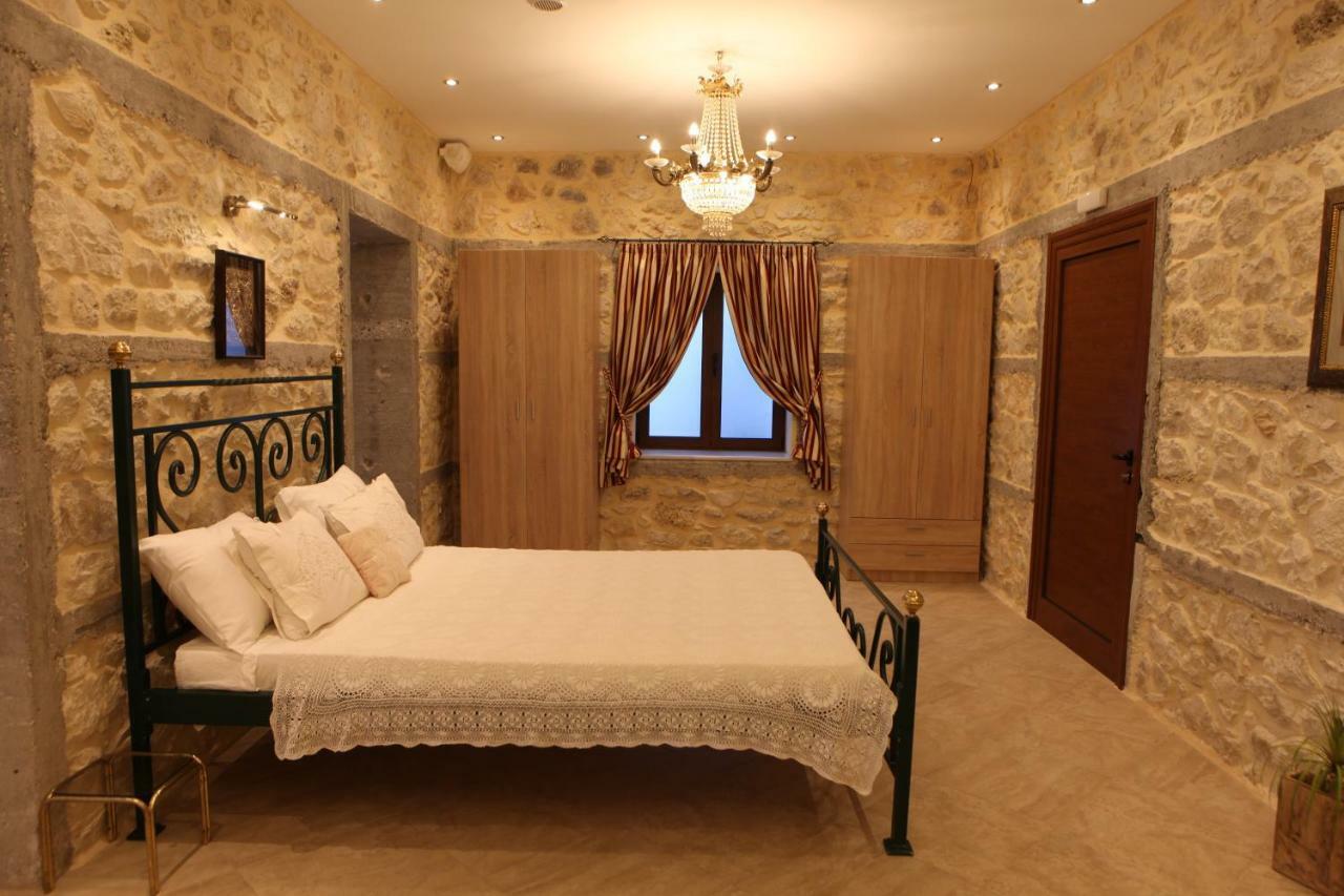 Villa Vanilla Agioi Theodoroi Exterior photo