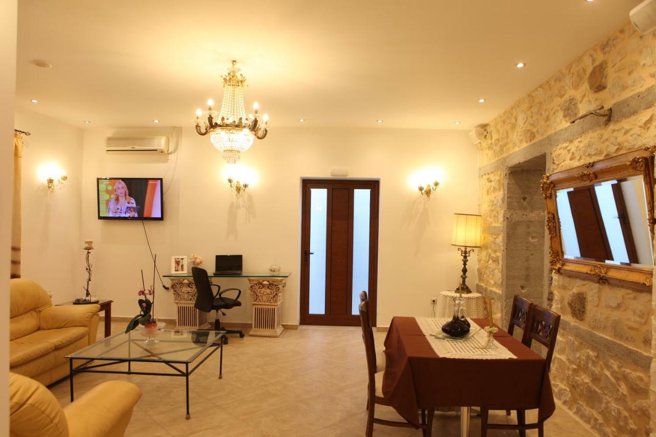 Villa Vanilla Agioi Theodoroi Exterior photo
